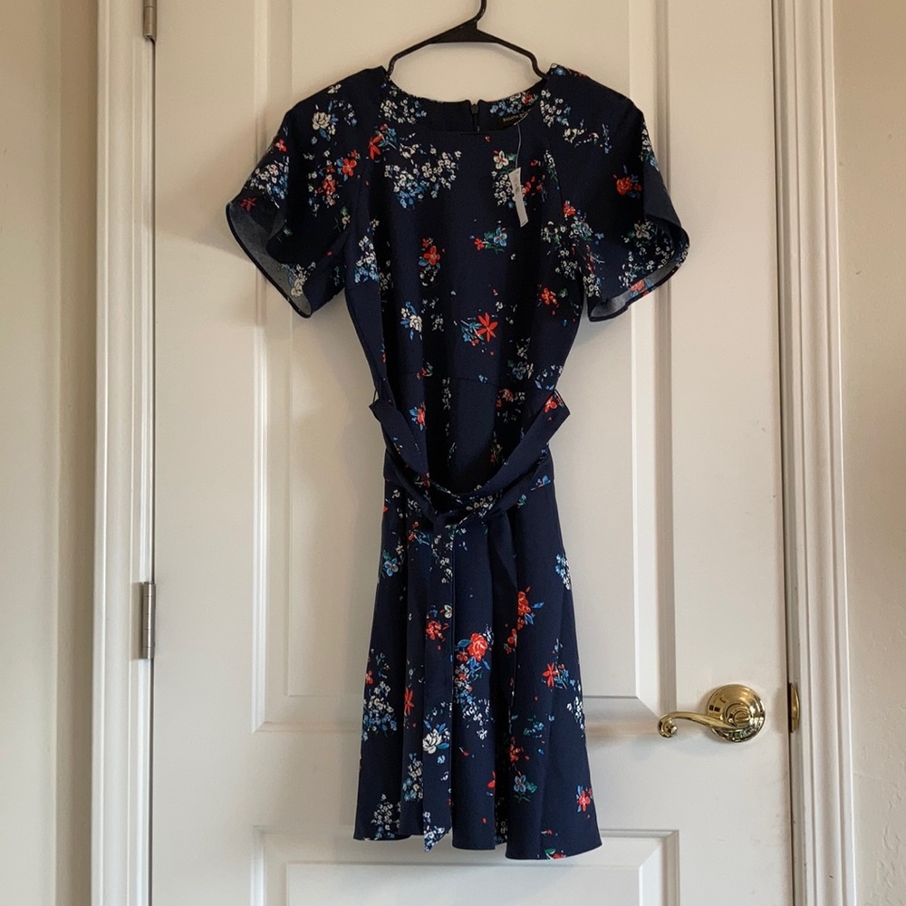 NWT Banana Republic Factory navy floral dress